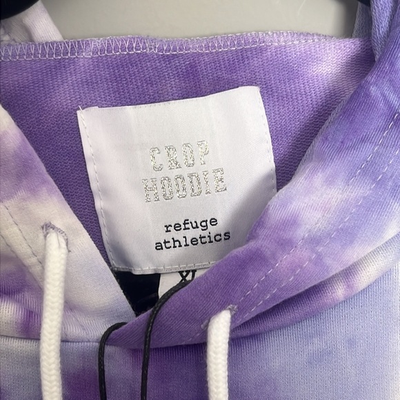 cropped hoodie - Picture 4 of 5